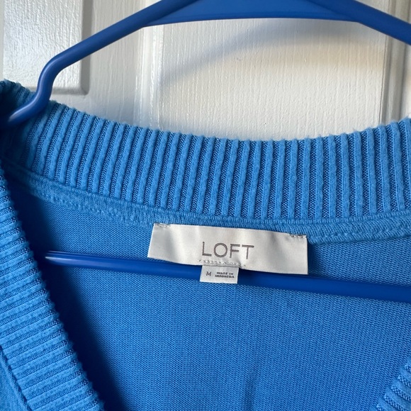 Bundle of 3 Loft V-Neck Sweaters Size M - Picture 3 of 10